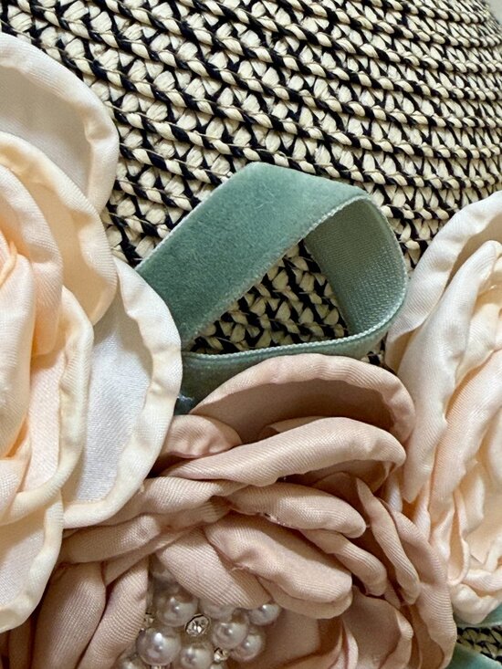 Elegant Women\'s Tweed Sun Hat With Satin Flowers And Pearls Wedding Tea Party